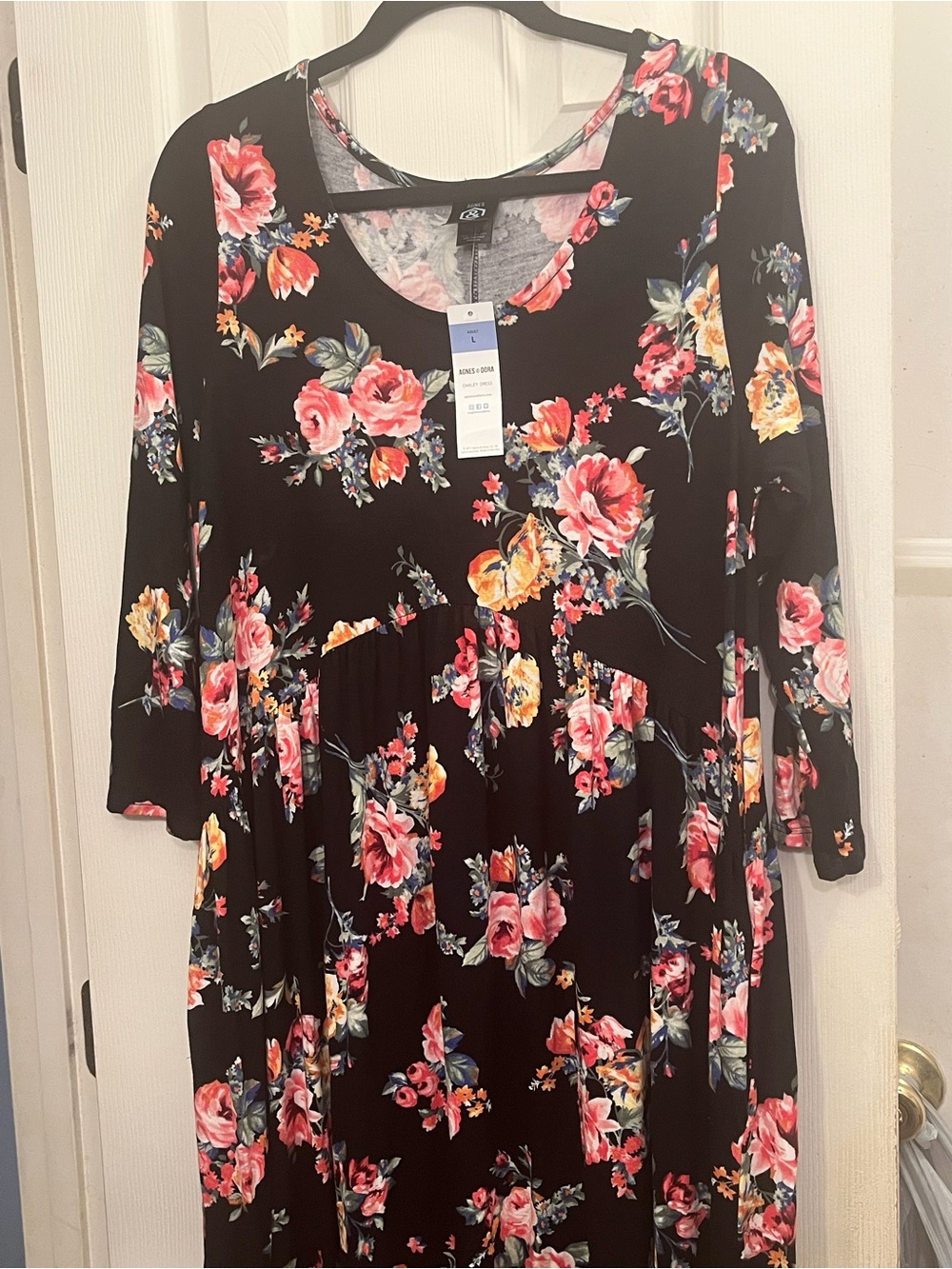 Agnes & Dora Black Floral Long Sleeve Midi Dress